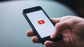 YouTuber